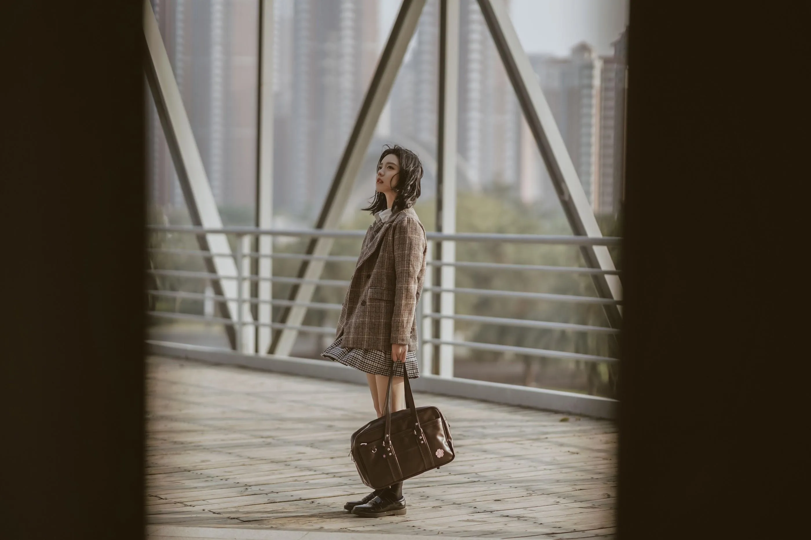 [艺图语] 2022.05.22 你的眼中明暗交杂一笑生花 Enndme [34P]插图4